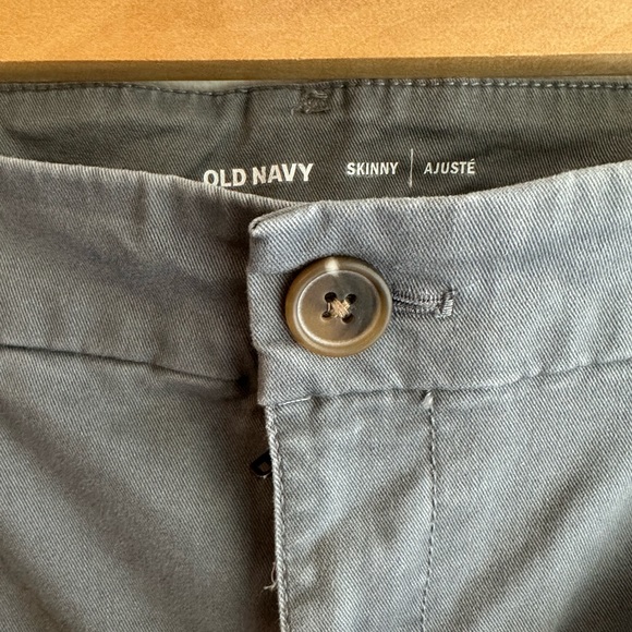 Old Navy - Low Rise Skinny Chinos - Size 20 SHORT - Picture 3 of 3